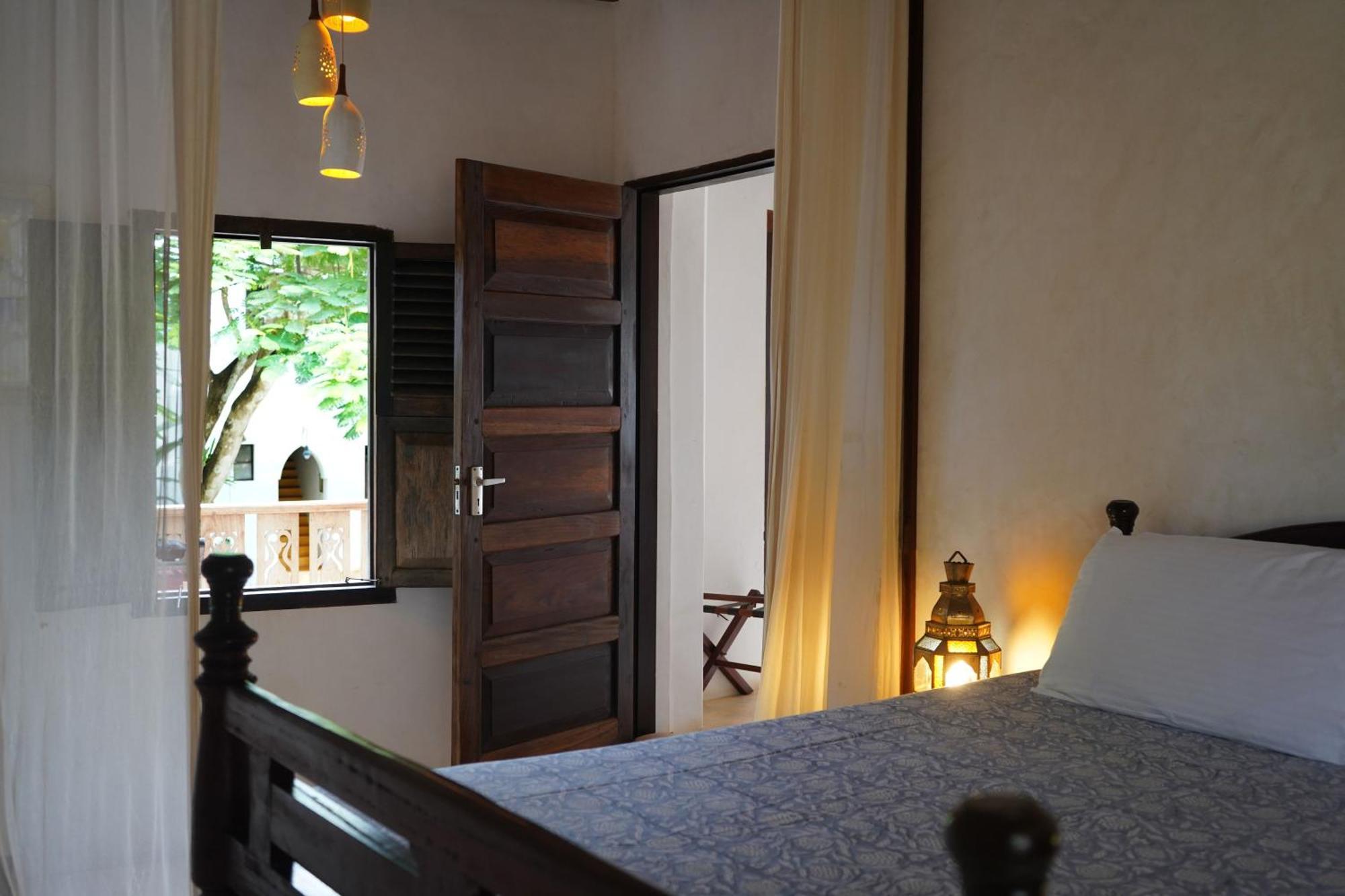 Kijani Hotel Ламу Екстер'єр фото